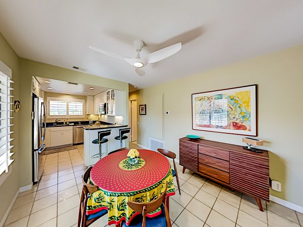 Palm Springs Home 1028275