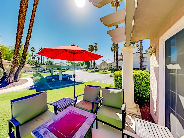 Palm Springs Home 1028275