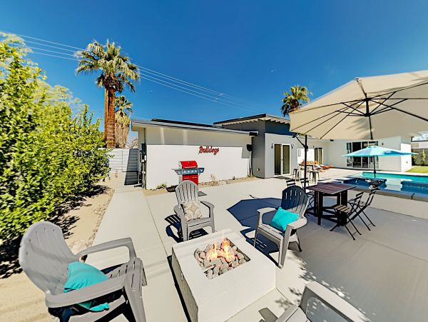 Palm Springs Home 1028276