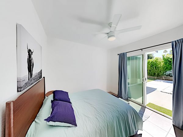 Palm Springs Home 1028276