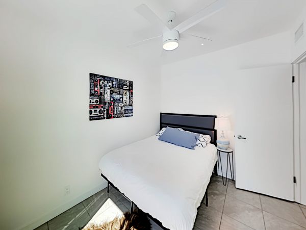 Palm Springs Home 1028276
