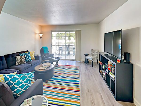 Palm Springs Home 1028277