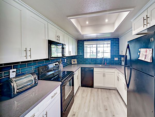 Palm Springs Home 1028277