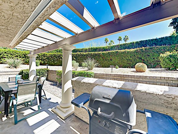 Palm Springs Home 1028277