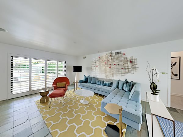 Palm Springs Home 1028279