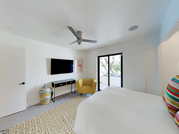 Palm Springs Home 1028279