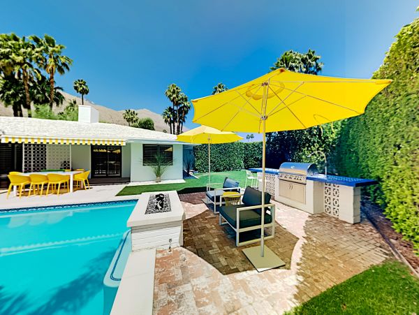 Palm Springs Home 1028279