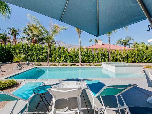 Palm Springs Home 1028280