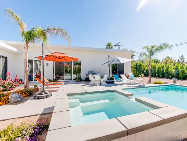 Palm Springs Home 1028280