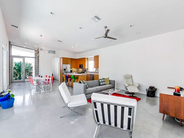 Palm Springs Home 1028280