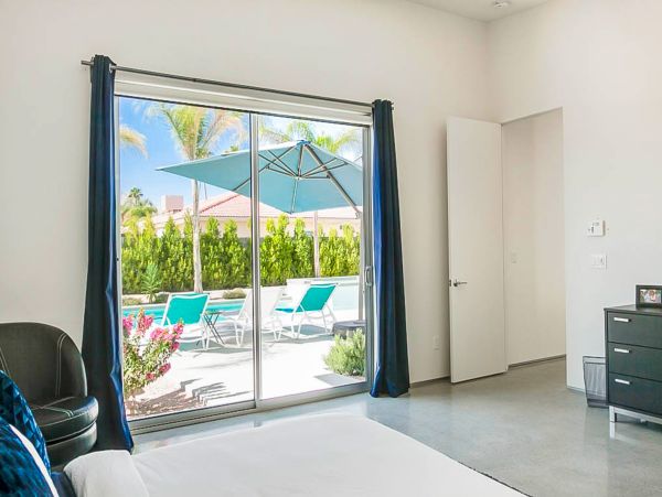 Palm Springs Home 1028280