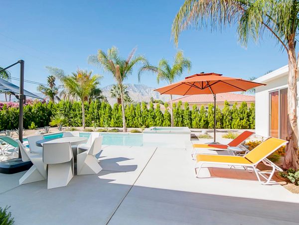 Palm Springs Home 1028280