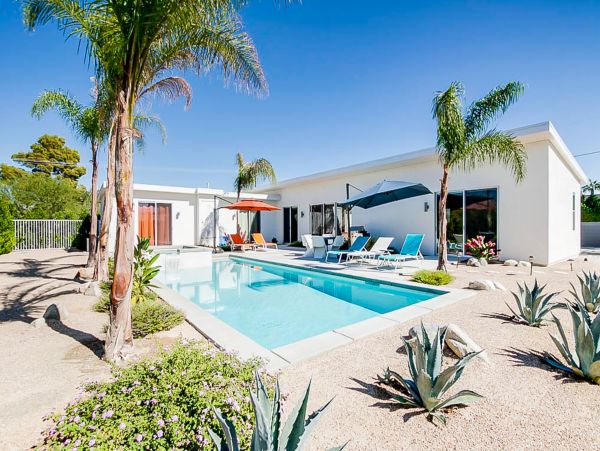 Palm Springs Home 1028280
