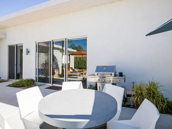 Palm Springs Home 1028280