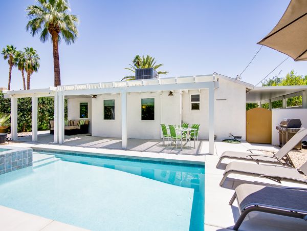 Palm Springs Home 1028282