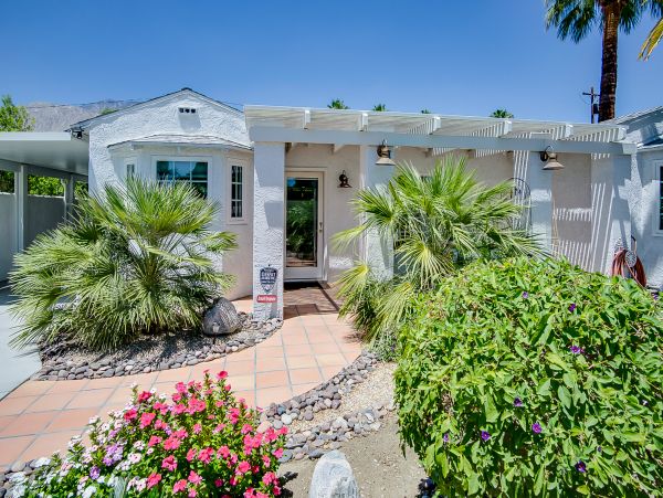 Palm Springs Home 1028282
