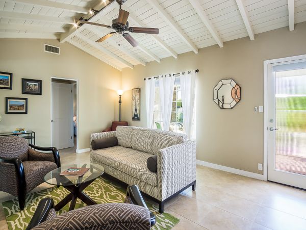 Palm Springs Home 1028282