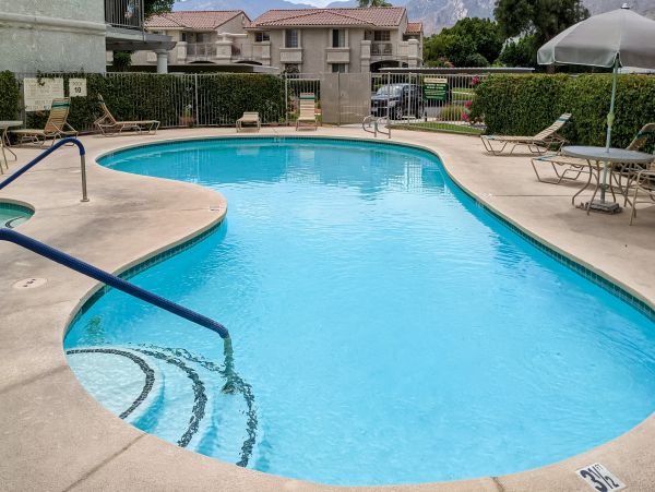 Palm Springs Home 1028283