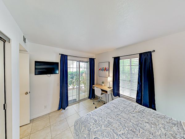 Palm Springs Home 1028283