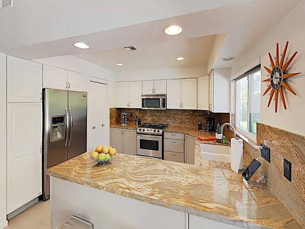 Palm Springs Home 1028284