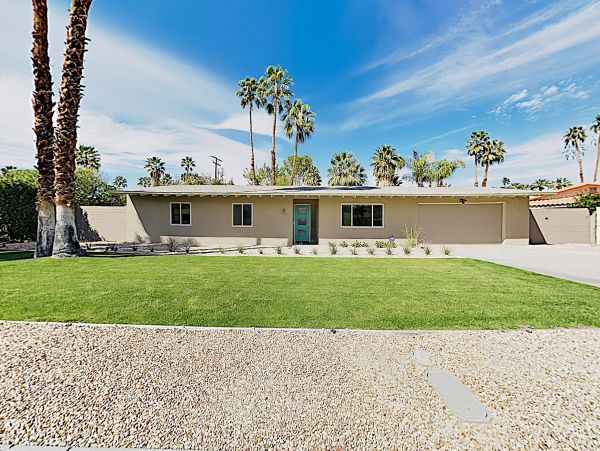 Palm Springs Home 1028284