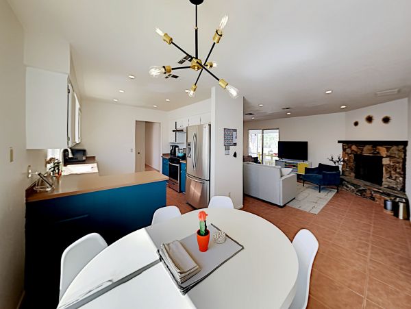 Palm Springs Home 1028285
