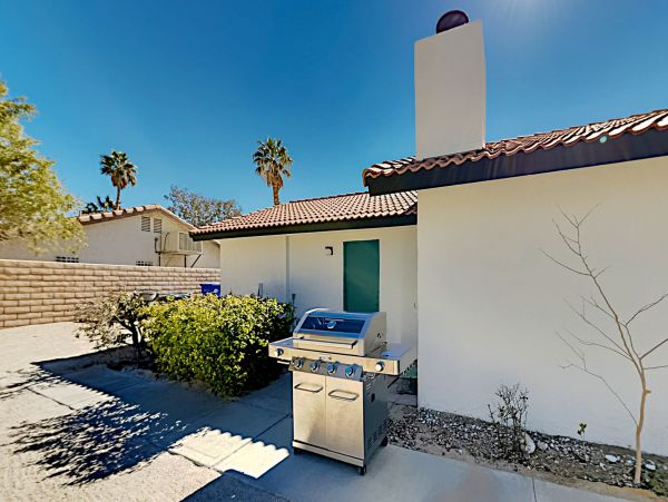 Palm Springs Home 1028285
