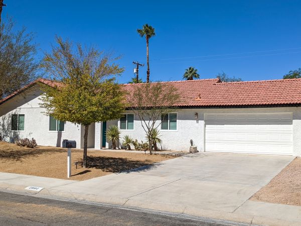 Palm Springs Home 1028285