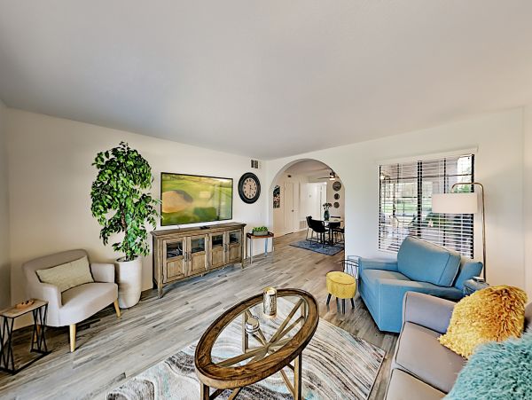 Palm Springs Home 1028286