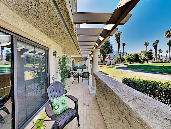 Palm Springs Home 1028286