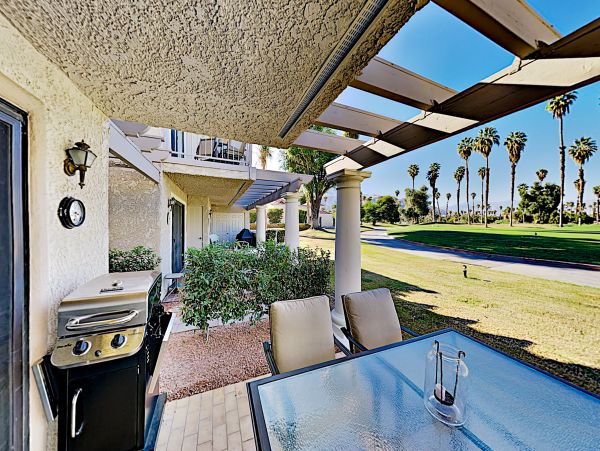 Palm Springs Home 1028286