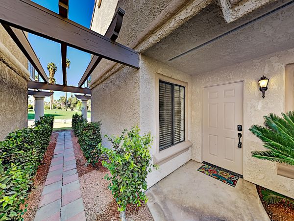 Palm Springs Home 1028286