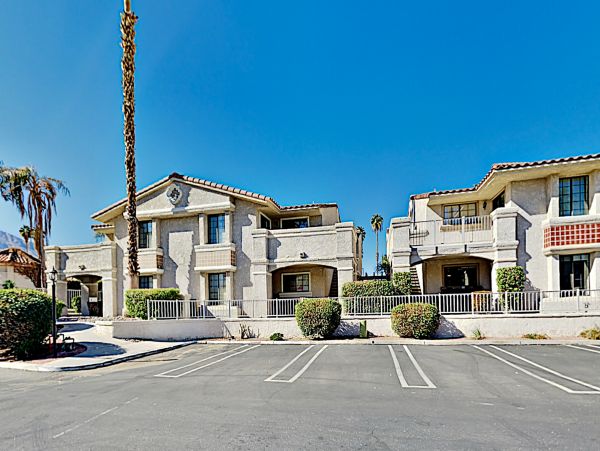Palm Springs Home 1028286