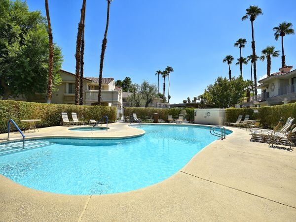 Palm Springs Home 1028286