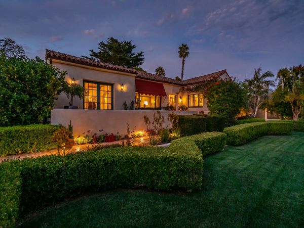 Santa Barbara Vacation Home Walk to Beach