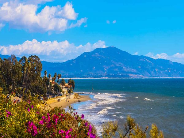 Santa Barbara Vacation Home Walk to Beach