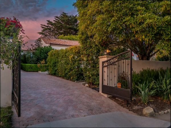 Santa Barbara Vacation Home Walk to Beach