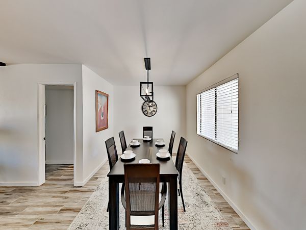 Palm Springs Home 1028289