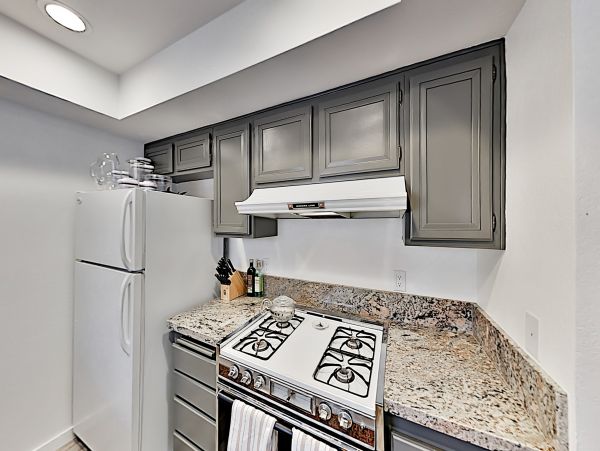 Palm Springs Home 1028289