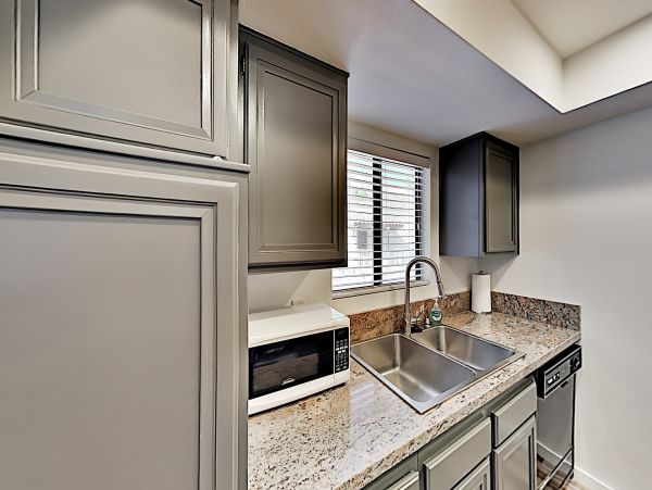 Palm Springs Home 1028289