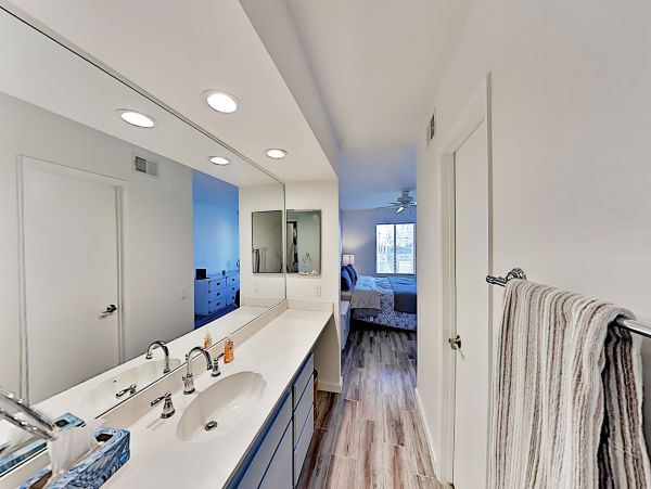 Palm Springs Home 1028289