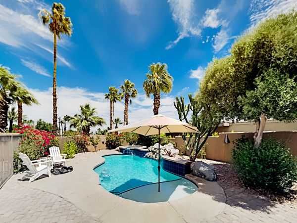 Palm Springs Home 1028290