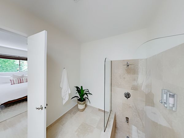 Palm Springs Home 1028290