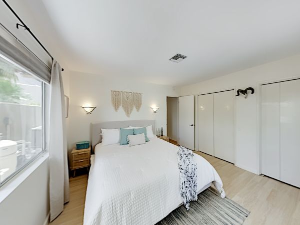 Palm Springs Home 1028290