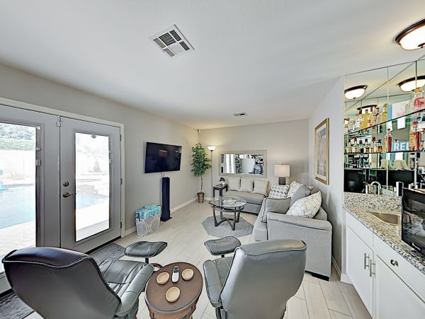 Palm Springs Home 1028291