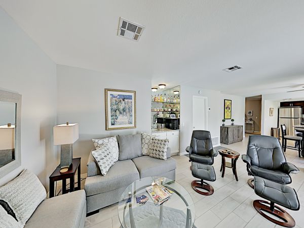 Palm Springs Home 1028291