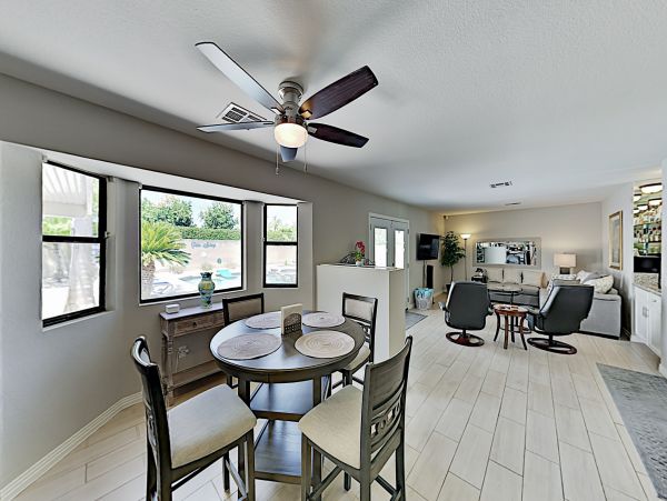 Palm Springs Home 1028291