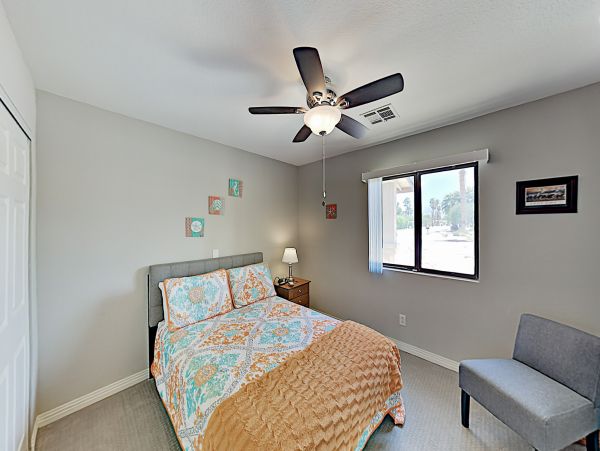 Palm Springs Home 1028291
