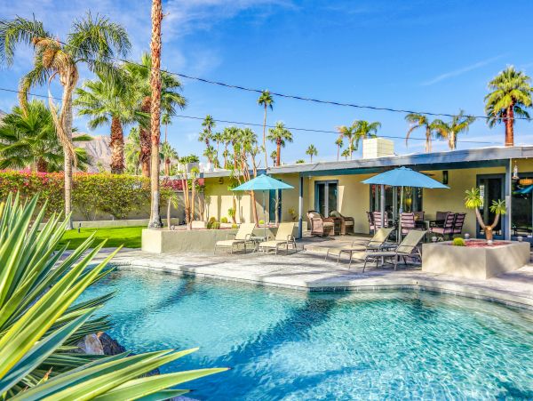 Palm Springs Home 1028292
