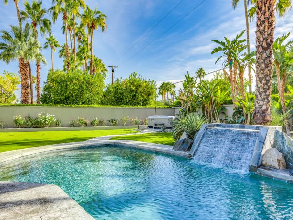 Palm Springs Home 1028292